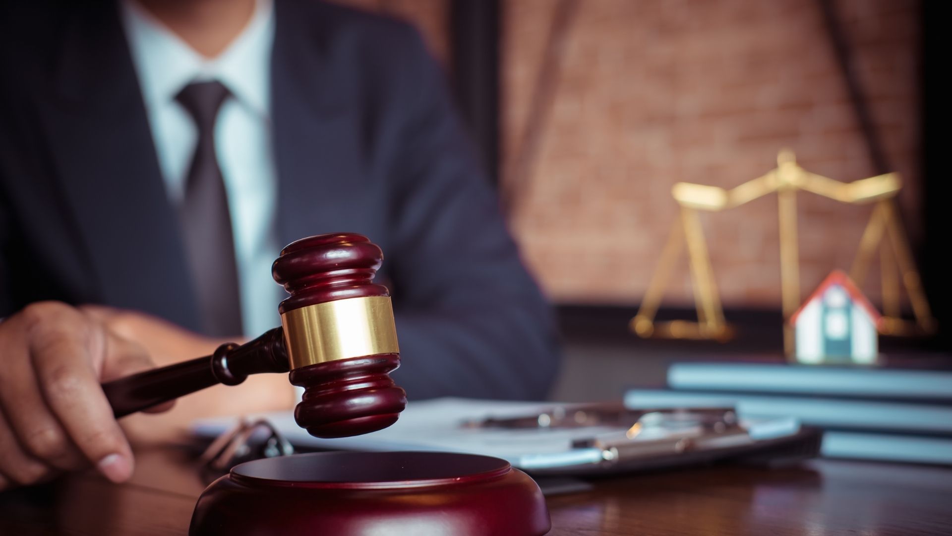 Estate Litigation Lawyer for Inheritance Disputes in Florida Image