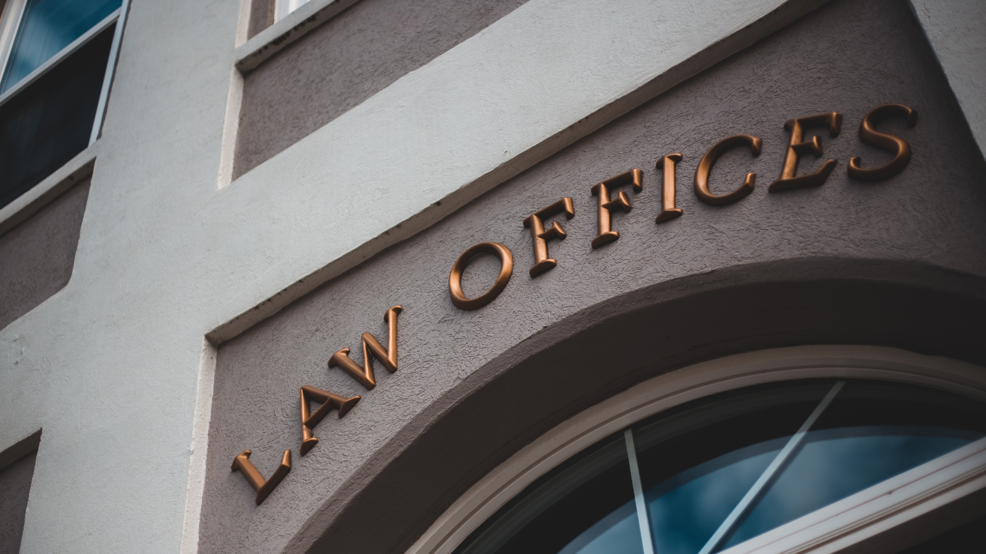 Call an Estate Litigation Lawyer in Fisher Island Today