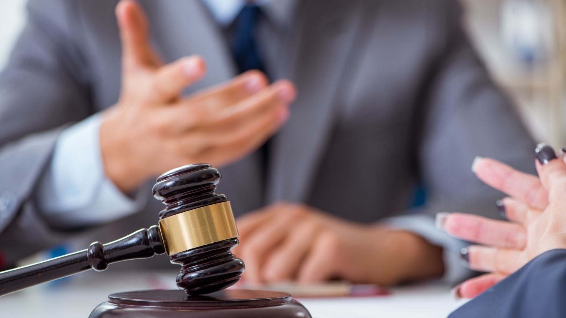 Call an Estate Litigation Lawyer for Inheritance Disputes in Florida - Know Law, Get a Free Case Review Image