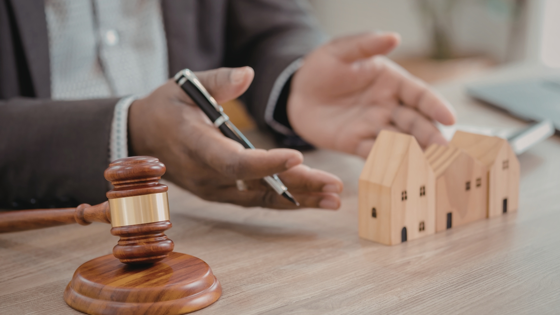 How a Florida Probate Attorney Helps When Your Parent Owned a House in Florida